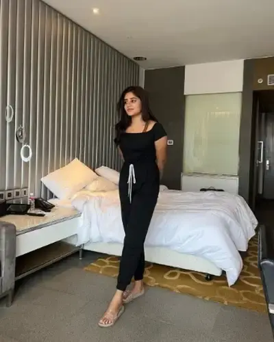 Call Girls Azad Nagar Cash On Delivery